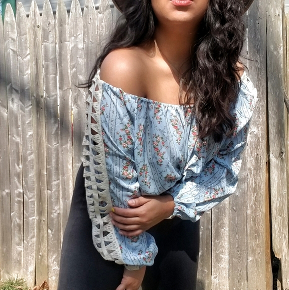 ROMEO JULIET BLUE TUNIC CROCHET TOP - Picture 8 of 12